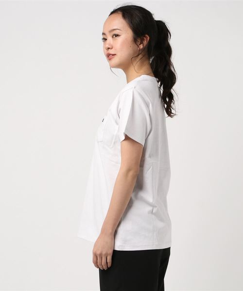 Lee（リー）の「【LEE/リー】ポケットクルーＴシャツ　シンプルなポケットワンポイントロゴT  少しルーズなボックス型（Tシャツ/カットソー・レディース・パープル/ピンク/ベージュ/ホワイト・SMALL/MEDIUM）」の5枚目の写真