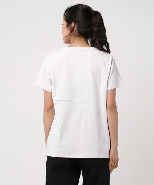 Lee（リー）の「【LEE/リー】ポケットクルーＴシャツ　シンプルなポケットワンポイントロゴT  少しルーズなボックス型（Tシャツ/カットソー・レディース・パープル/ピンク/ベージュ/ホワイト・SMALL/MEDIUM）」の6枚目の写真