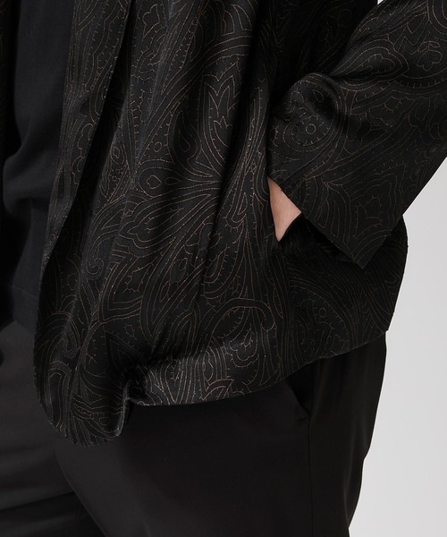STUDIOUS（ステュディオス）の「【STUDIOUS】ジャカードガーディガンジャケット（ノーカラージャケット・メンズ・ブラック・2/3）」の15枚目の写真