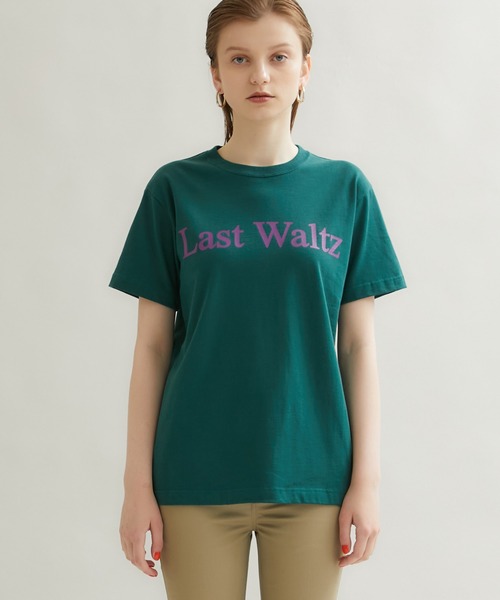 JOHN LAWRENCE SULLIVAN - 日本製　JOHNLAWRENCESULLIVAN Tシャツ NEVER SURRENDER