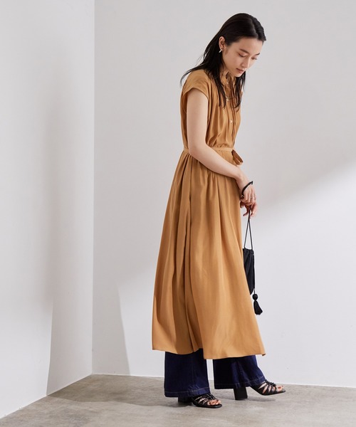 ADAM ET ROPE'（アダムエロペ）の「ギャザーフレアワンピース（ワンピース・レディース・ブラック/グリーン/ベージュ・FREE）」の22枚目の写真