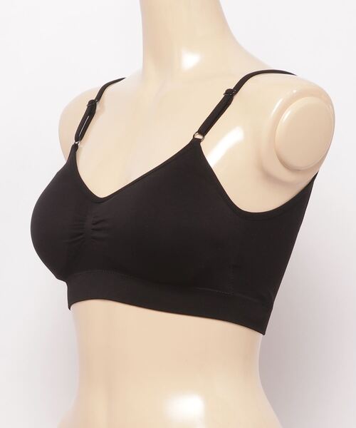 izumi BODY LABO（イズミボディラボ）の「Relaxina bra 寝てる時もキープ ナイトブラ（ナイトブラ・レディース・ブラック/グリーン/モーブ系/テラコッタ・LL/3L/M/L）」の16枚目の写真