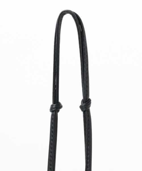 VIOLAd'ORO(ヴィオラドーロ)の「VIOLAd’ORO / レザーラタン バケツバッグ(かごバッグ・レディース・ブラック・ONE SIZE)」の16枚目の写真