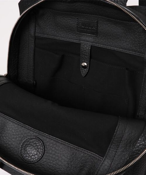 専用極美品 フルラ マン エッセンシャル バックパック リュックサック ブラック FURLA（フルラ）の「MAN ESSENTIAL BACKPACK（バックパック