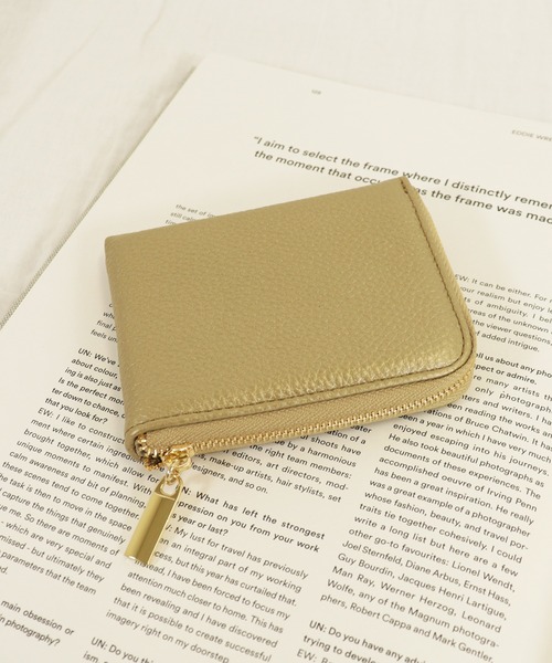 emesuelee(エメスーリー)の「本革 L字ファスナー コンパクト ウォレット(財布・レディース・ブラック/ベージュ/シルバー/オレンジ/ブルー/イエロー/グリーン/ライトブルー/ゴールド/パープル/ミント/オレンジ系/ピンク・フリー)」の13枚目の写真