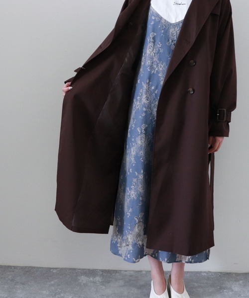 archives（アルシーヴ）の「ロングトレンチコート（トレンチコート・レディース・ベージュ/ブラウン/グレイッシュベージュ・MEDIUM）」の19枚目の写真