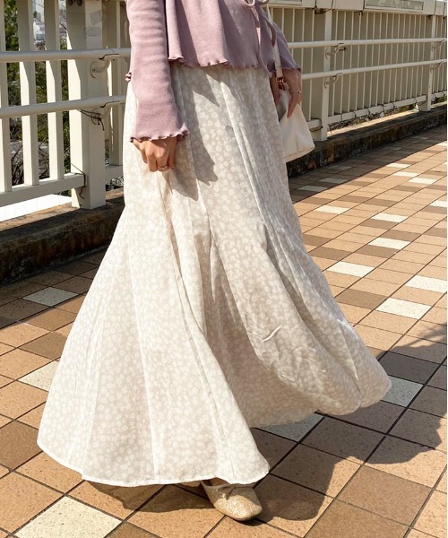 apres jour（アプレジュール）の「花柄マーメイドスカート【ZOZOTOWN限定アイテム】（スカート・レディース・ミント/サックスブルー/ラベンダー/アイボリー/ブラック/モカ・X-LARGE/フリー）」の13枚目の写真
