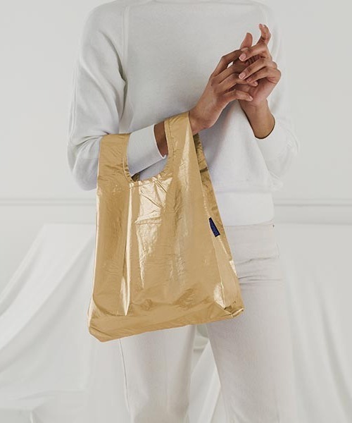 BAGGU（バグー）の「BAGGU Baby Bag メタリック（エコバッグ/サブバッグ・レディース・ピンクゴールド/シルバー/ゴールド/チェック/ブロンズ・FREE）」の8枚目の写真