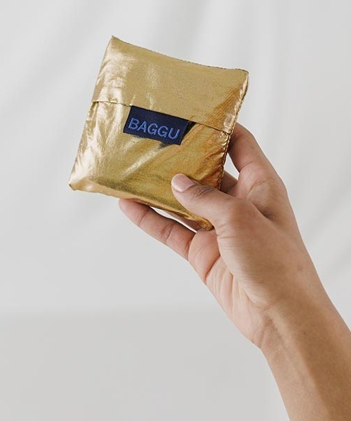 BAGGU（バグー）の「BAGGU Baby Bag メタリック（エコバッグ/サブバッグ・レディース・ピンクゴールド/シルバー/ゴールド/チェック/ブロンズ・FREE）」の9枚目の写真