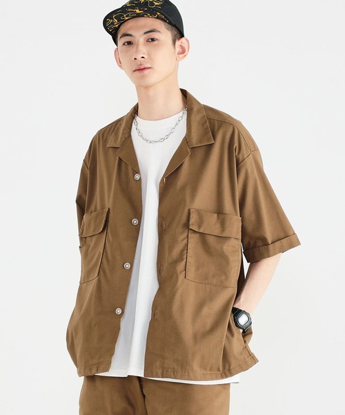 EDWIN（エドウィン）の「歩くたびに涼しい【歩クール】 イージー　8ポケット 半袖シャツ（シャツ/ブラウス・メンズ・ブラック/カーキ/グレー系カモフラージュ/ストライプ・SMALL/MEDIUM/LARGE/X-LARGE）」の2枚目の写真