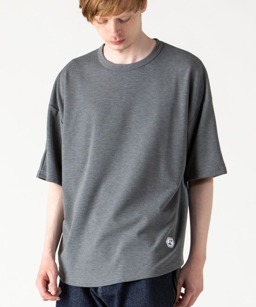rehacer(レアセル)の「rehacer : Joint Cover Cutsewn S/S Made in Japan / ジョイントカバーカットソー メイドインジャパン(Tシャツ/カットソー・メンズ・ブラック/グレー・LARGE/X-LARGE/MEDIUM/SMALL)」の3枚目の写真