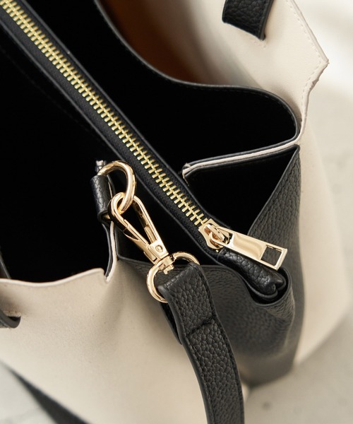 ROPE' PICNIC(ロペピクニック)の「【軽量】キャンバスコンビスウェイハンドル5層ミドルトート&ショルダーバッグ(トートバッグ・レディース・ブラック系その他/ホワイト系その他5/レッド系その他2・FREE)」の18枚目の写真