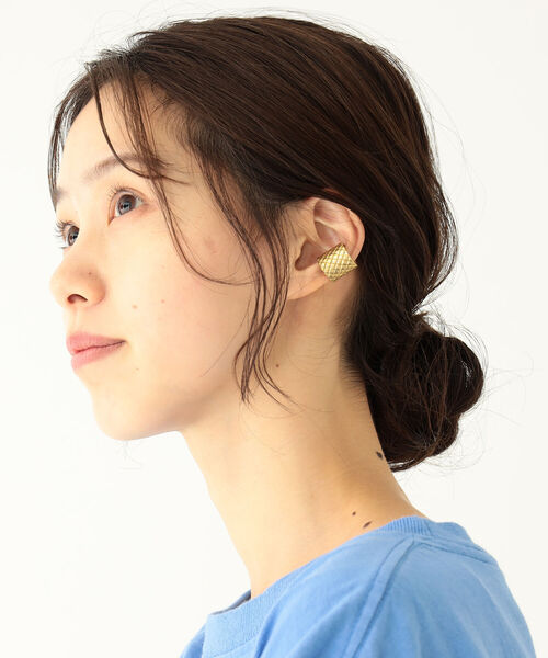 BEAMS BOY(ビームスボーイ)の「BEAMS BOY / キルティング イヤカフ(イヤーカフ・レディース・シルバー/イエロー系その他5・ONE SIZE)」の3枚目の写真