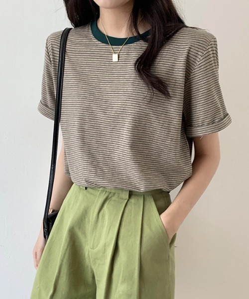 ABITOKYO(アビトーキョー)の「ハーフボーダーカットTシャツ(Tシャツ/カットソー・レディース・ブラック/グリーン/キャメル・M/L)」の5枚目の写真