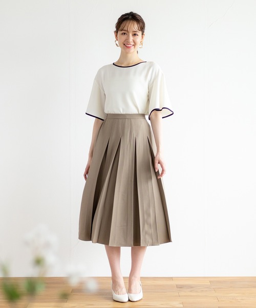 White Collection(ホワイトコレクション)の「【ヴィンテージシャンブレー】タックフレアースカート(スカート・レディース・ベージュ/グレー/カーキ・FREE)」の14枚目の写真