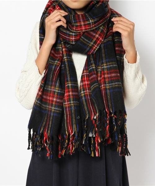 CIAOPANIC（チャオパニック）の「【Ciaopanic】トラッドチェックストール（ストール/ショール・レディース・レッド/グリーン・FREE）」の3枚目の写真