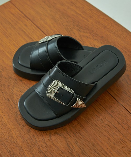 VACANCY（ヴァカンシー）の「Eco leather buckle sandal（サンダル・レディース・ブラック・S/M/L）」の8枚目の写真