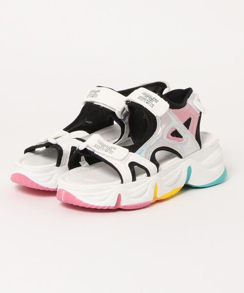 STYLEBLOCK(スタイルブロック)の「ベルクロ厚底カラフルスポーツサンダル(サンダル・レディース・ブラック/ホワイト・38/37/39/35/40/41/42/36)」の4枚目の写真