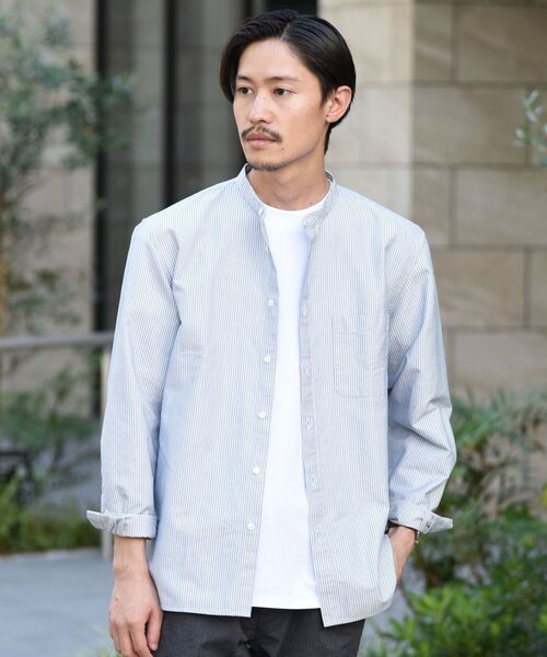 SHIPS(シップス)の「SHIPS: 播州織 先染めツイル バンドカラーシャツ(シャツ/ブラウス・メンズ・ホワイト/ネイビー/ブラウン・SMALL/MEDIUM/LARGE/X-LARGE)」の5枚目の写真