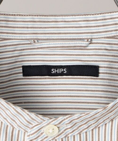 SHIPS(シップス)の「SHIPS: 播州織 先染めツイル バンドカラーシャツ(シャツ/ブラウス・メンズ・ホワイト/ネイビー/ブラウン・SMALL/MEDIUM/LARGE/X-LARGE)」の19枚目の写真