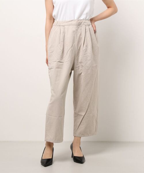 Samansa Mos2（サマンサ モスモス）の「綿麻タックパンツ（その他パンツ・レディース・ブラック/ベージュ/オフホワイト/キナリ・ﾌﾘ-）」の8枚目の写真