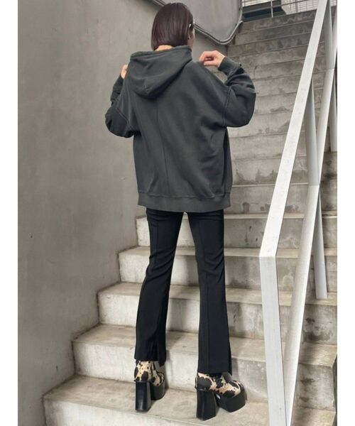 EMODA(エモダ)の「サイドゴアタンクブーツ(ブーツ・レディース・ブラック/その他・SMALL/MEDIUM/LARGE)」の11枚目の写真