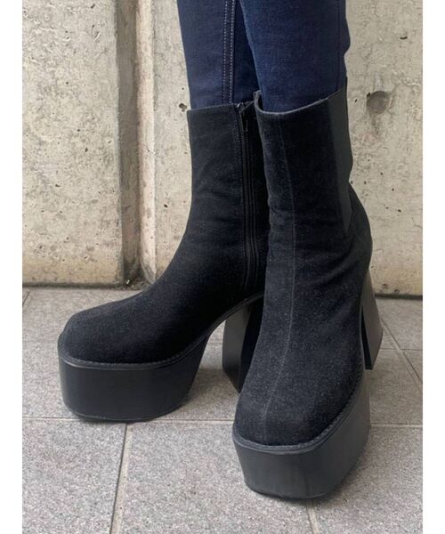 EMODA(エモダ)の「サイドゴアタンクブーツ(ブーツ・レディース・ブラック/その他・SMALL/MEDIUM/LARGE)」の13枚目の写真