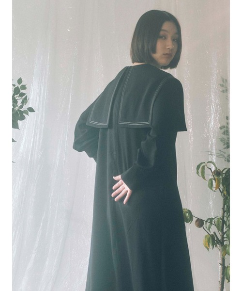 merry jenny（メリージェニー）の「配色ステッチセーラーカラーワンピース（ワンピース・レディース・アイボリー/ブラック/グリーン・FREE）」の4枚目の写真