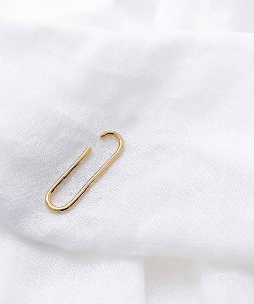 BROTHERHOOD（ブラザーフッド）の「【earyear】デザインフープ片耳イヤーカフ 2（イヤーカフ・レディース・D/L/F/B/J/H/G/A/I/E/C/K/R/N/P/Q/M/V/U/T/S/O・FREE）」の4枚目の写真