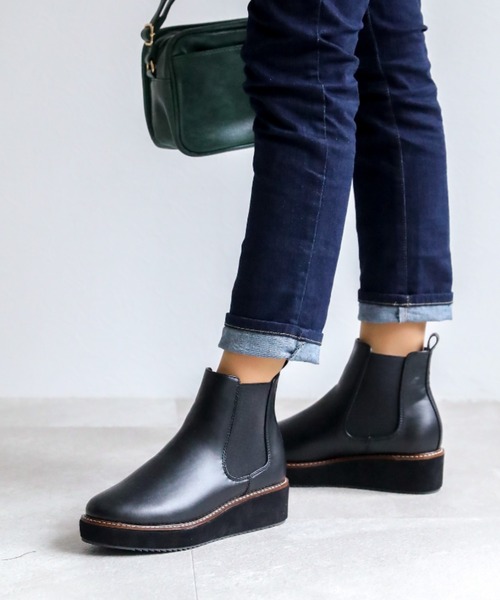 VIVIAN（ヴィヴィアン）の「厚底サイドゴアショートブーツ（ブーツ・レディース・ブラック/ダークブラウン/ブラウン/アイボリー・S/M/L）」の17枚目の写真