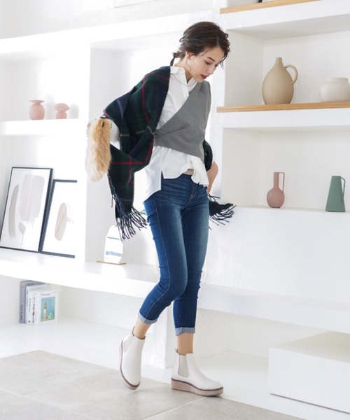 VIVIAN（ヴィヴィアン）の「厚底サイドゴアショートブーツ（ブーツ・レディース・ブラック/ダークブラウン/ブラウン/アイボリー・S/M/L）」の16枚目の写真