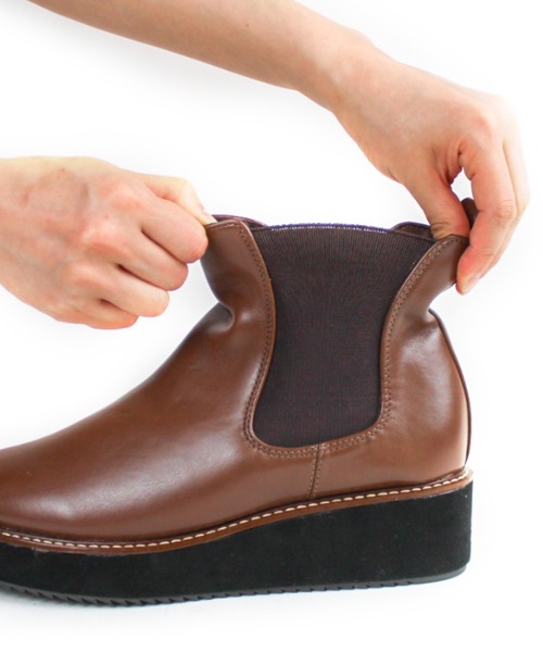 VIVIAN（ヴィヴィアン）の「厚底サイドゴアショートブーツ（ブーツ・レディース・ブラック/ダークブラウン/ブラウン/アイボリー・S/M/L）」の10枚目の写真