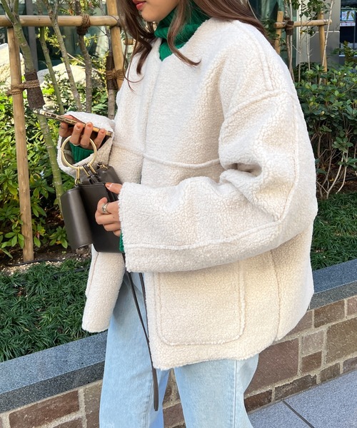StyleSea（スタイルシー）の「2wayリバーシブルスウェード×ボアショートコート（ノーカラージャケット・レディース・ライトベージュ/モカ/ブラック・MEDIUM）」の3枚目の写真