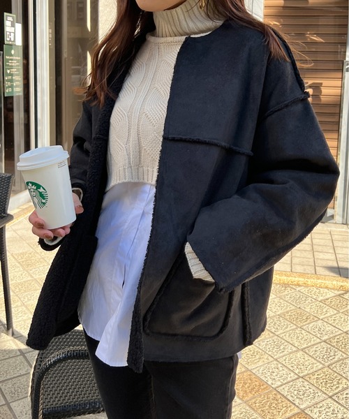 StyleSea（スタイルシー）の「2wayリバーシブルスウェード×ボアショートコート（ノーカラージャケット・レディース・ライトベージュ/モカ/ブラック・MEDIUM）」の2枚目の写真