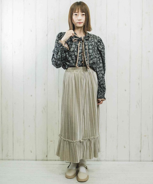 Hamble by Par Avion（ハンブルバイパラビオン）の「ヴィンテージ柄リボンブラウス（シャツ/ブラウス・レディース・ブラック/ベージュ・ONESIZE）」の17枚目の写真