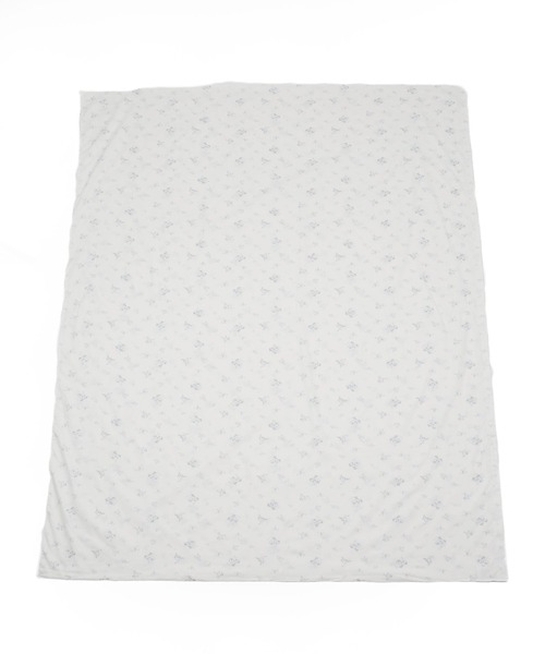 Charles Chaton（シャルルシャトン）の「C flower ベッドカバー