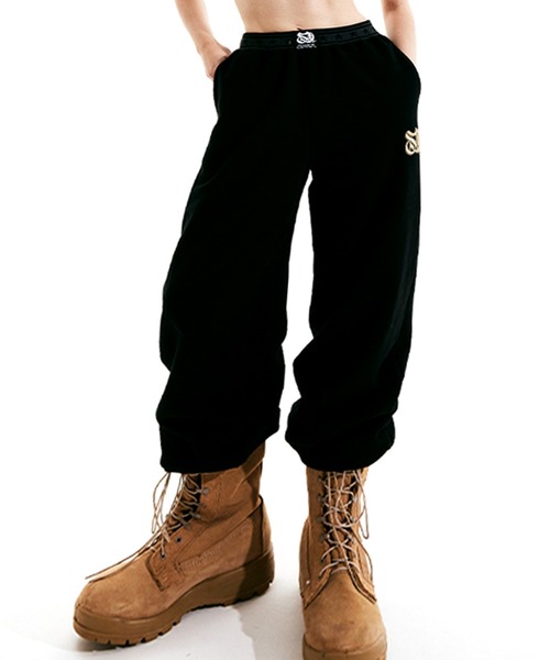 SCULPTOR（スカルプター）の「3D Monogram Sweatpants /3Dモノグラムスウェットパンツ（スウェットパンツ・レディース・ホワイト/ライトブルー/ブラック・MEDIUM/LARGE）」の2枚目の写真