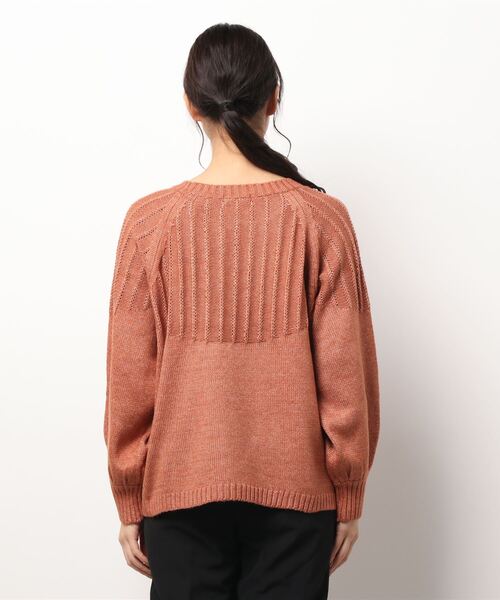 Samansa Mos2（サマンサ モスモス）の「タック柄切替クルーネックニット（ニット/セーター・レディース・オレンジ/グリーン/チャコール/ベージュ・ﾌﾘ-）」の7枚目の写真