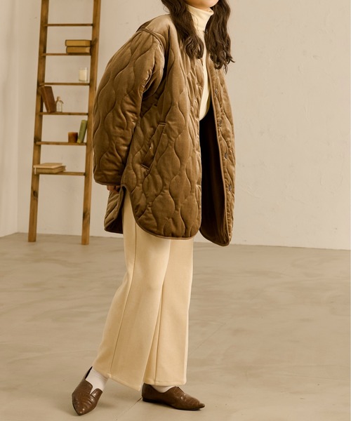 Ambre Neige（アンブルネージュ）の「ベロアキルティングジャケット