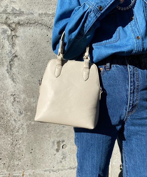 CIAOPANIC（チャオパニック）の「肩掛け可能、ミニボストンショルダーバッグ（ショルダーバッグ・レディース・アイボリー/ブラック/ピンク・FREE）」の2枚目の写真