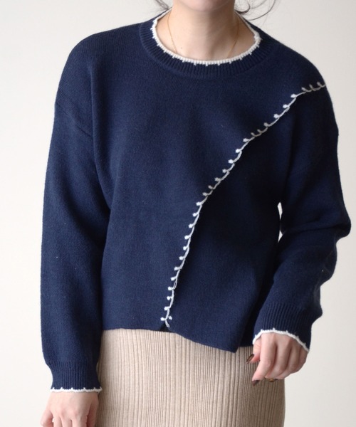 ibeul_（イベール）の「アシメカットハンドステッチニット（ニット/セーター・レディース・ネイビー/オレンジ/アイボリー・FREE）」の4枚目の写真