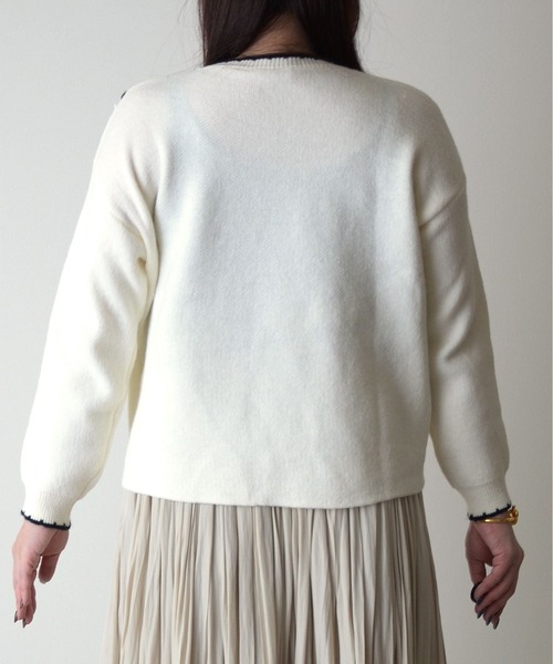 ibeul_（イベール）の「アシメカットハンドステッチニット（ニット/セーター・レディース・ネイビー/オレンジ/アイボリー・FREE）」の7枚目の写真