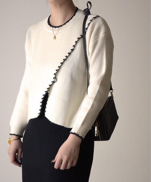 ibeul_（イベール）の「アシメカットハンドステッチニット（ニット/セーター・レディース・ネイビー/オレンジ/アイボリー・FREE）」の21枚目の写真