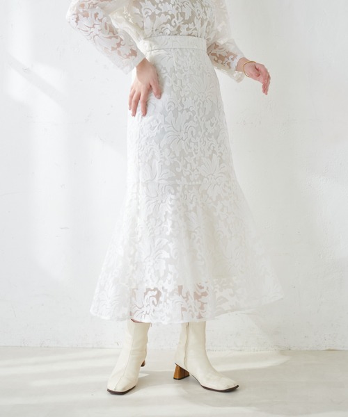 natural couture（ナチュラルクチュール）の「上品な刺繍使いで大人見え、オリエンタル刺繍スカート（スカート・レディース・アイボリー/ラベンダー/ピンクベージュ・FREE）」の9枚目の写真