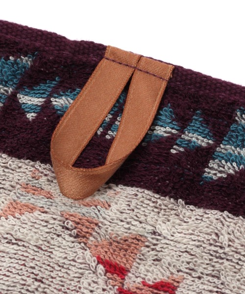 BAYFLOW（ベイフロー）の「スクロールフェイスタオル（タオル・レディース・レッド/グリーン・0）」の6枚目の写真