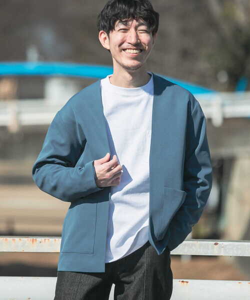 ITEMS URBANRESEARCH(アイテムズ アーバンリサーチ)の「ストレッチノーカラー ジャケットカーディガン(ノーカラージャケット・メンズ・グレー/ブルー/ブラック・MEDIUM/LARGE)」の4枚目の写真