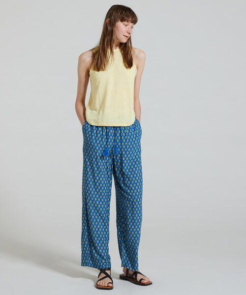 TOMORROWLAND （トゥモローランド）の「プレーンリネン アメリカンスリーブプルオーバー（ニット/セーター・レディース・チャコールグレー/レッド/ライトイエロー/シルバー系その他・S）」の6枚目の写真