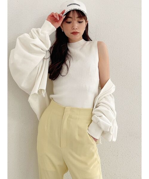 GYDA(ジェイダ)の「LOOSEスウェットカーディガン(カーディガン/ボレロ・レディース・オフホワイト/ブラック・FREE)」の14枚目の写真