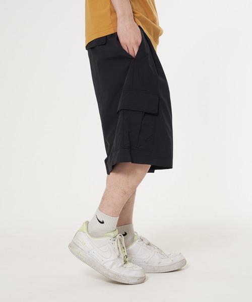 Champion(チャンピオン)の「【CHAMPION/チャンピオン】ナイロンリップストップイージーカーゴショーツ 撥水性 カーゴポケット ウェストベルト(カーゴパンツ・メンズ・ネイビー/グリーン/ベージュ/チャコールグレー・MEDIUM/X-LARGE/LARGE)」の15枚目の写真