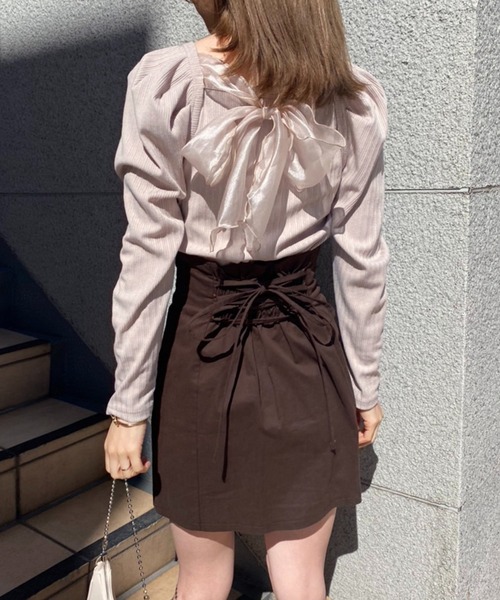 one after another NICE CLAUP(ワンアフターアナザーナイスクラップ)の「バックリボンテレコトップス(Tシャツ/カットソー・レディース・ブラック/ベージュ/オフホワイト/ホワイト系その他・FREE)」の4枚目の写真